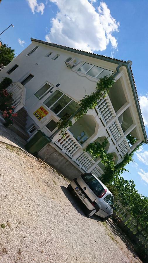 Apartmani Kocka Primošten Eksteriør bilde